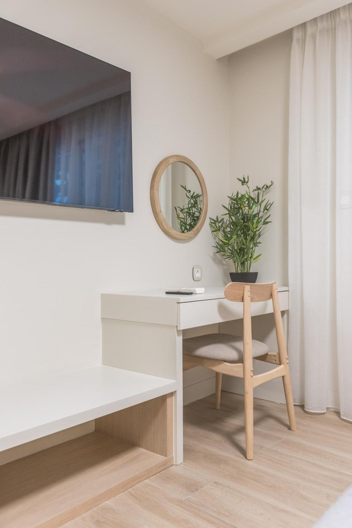 The Mediterranean Suites Le Pirée Extérieur photo