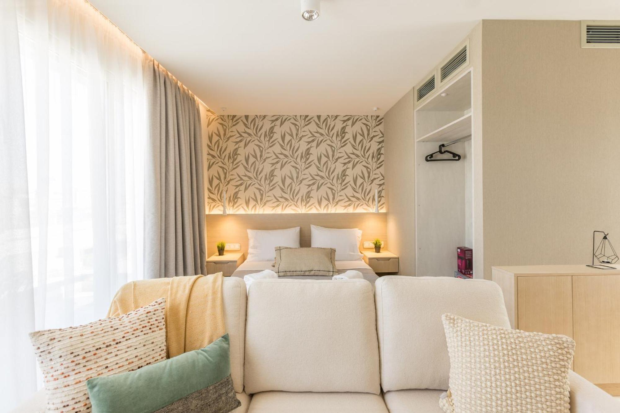 The Mediterranean Suites Le Pirée Extérieur photo